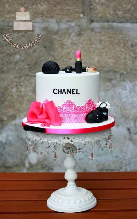 easy Chanel cake recipes